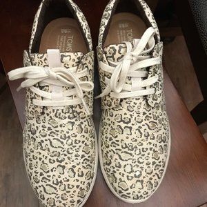 Women's Toms Sneakers